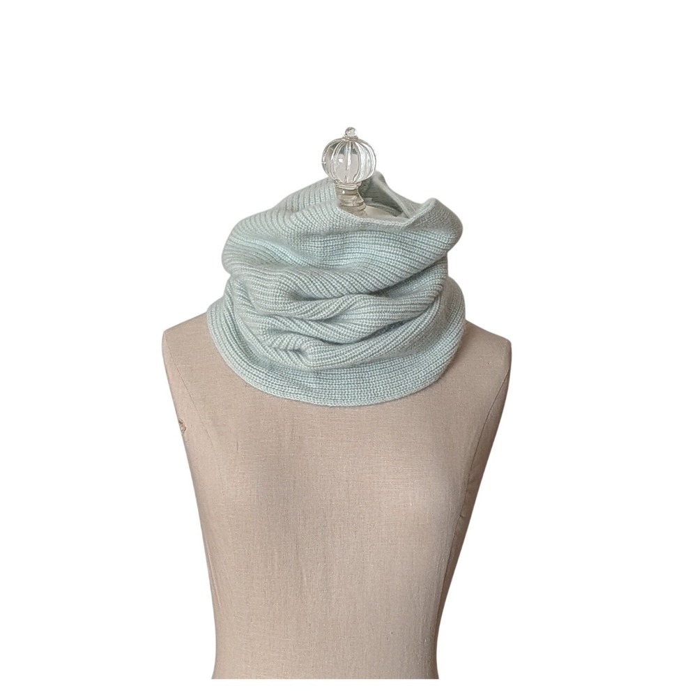 Duffy 100% Cashmere Ribbed Cowl Scarf Mint Green Snood Neck Warmer Minimalist